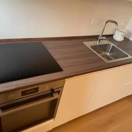 Daire Brand-new Next To San-siro Milano